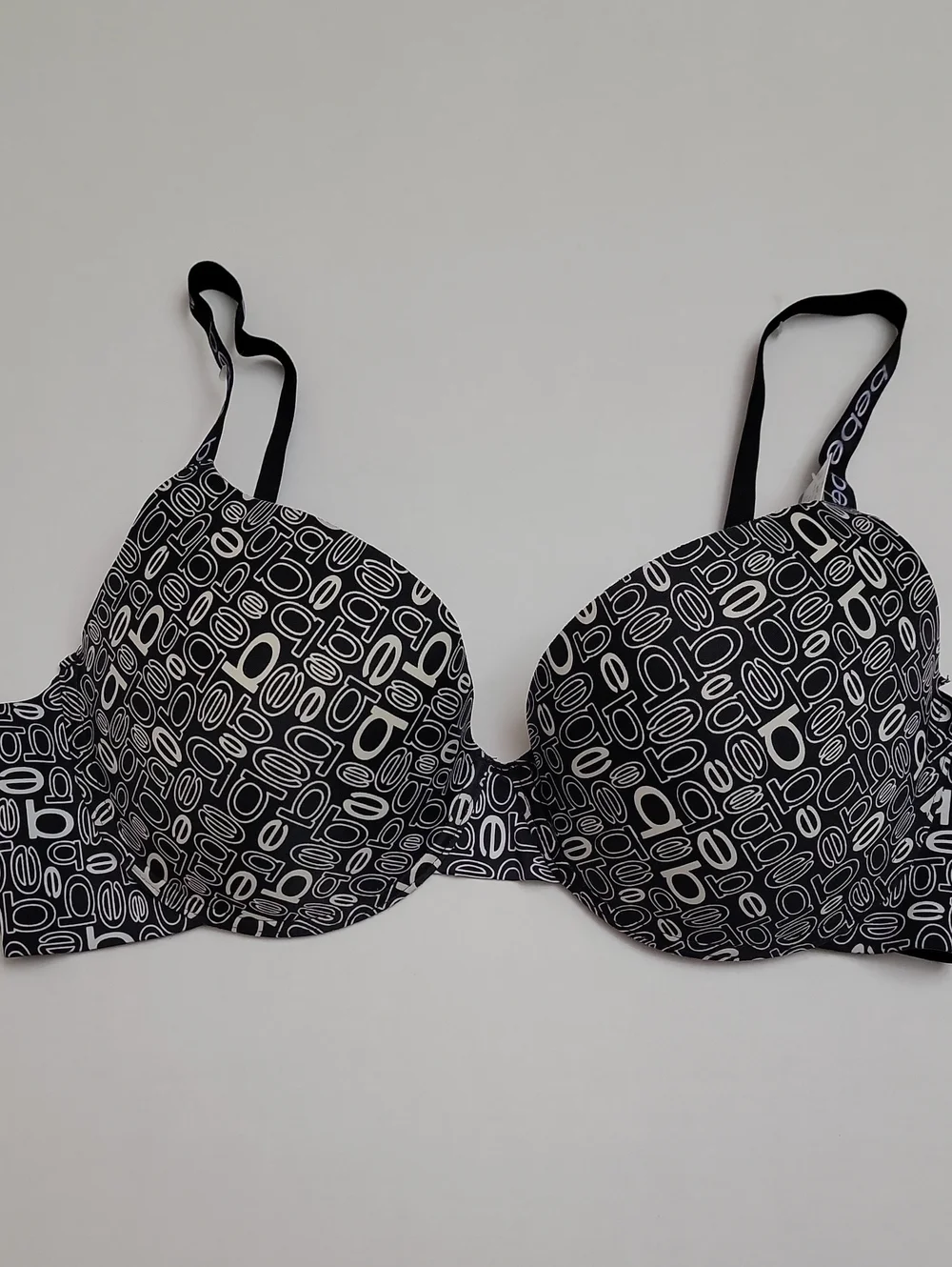 bebe Black & White New  Geometric Underwire Bra